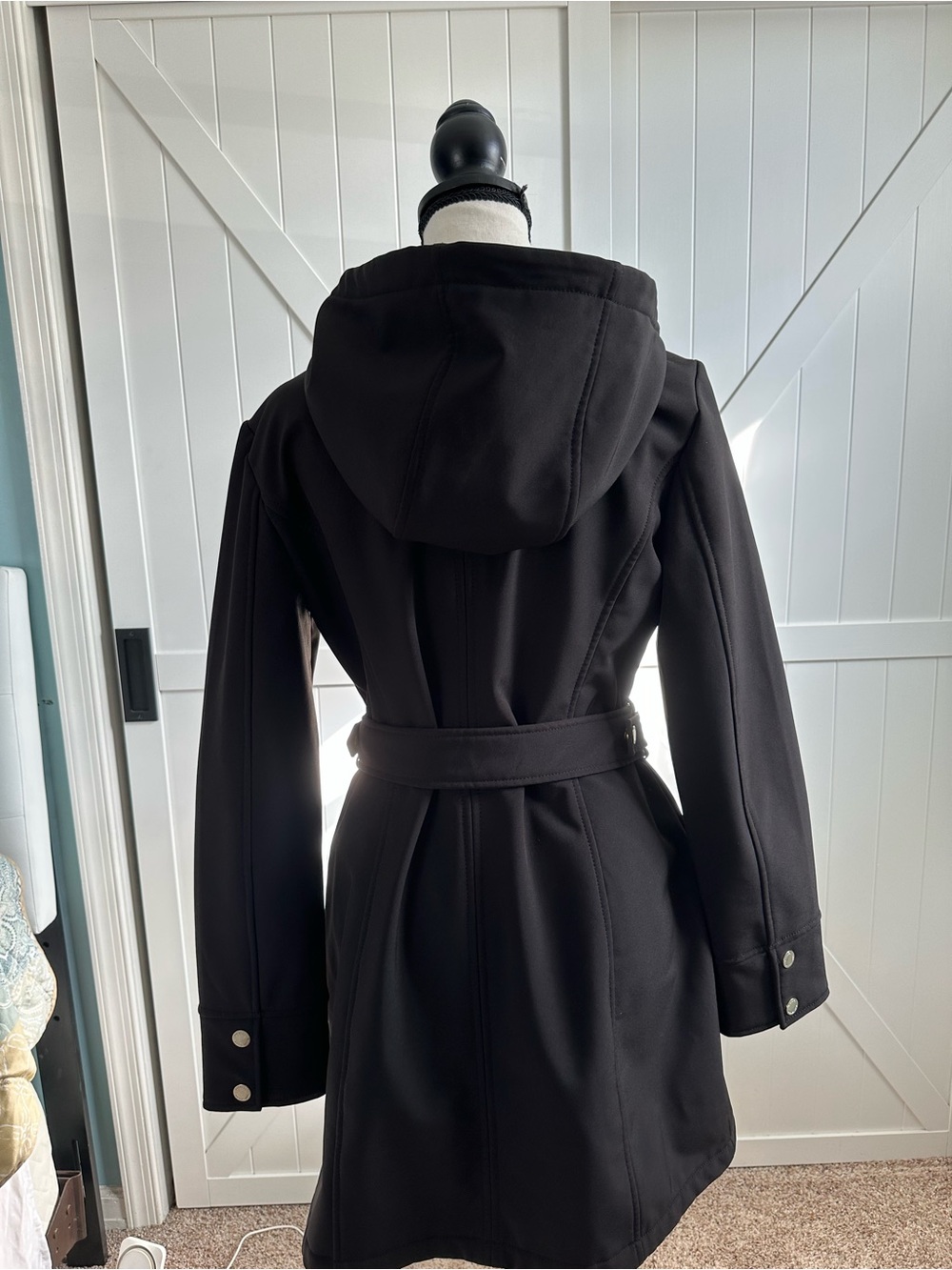 Michael Kors Black Hooded Belted Softshell Coat Jacket Gold Hardware S - Picture 7 of 10